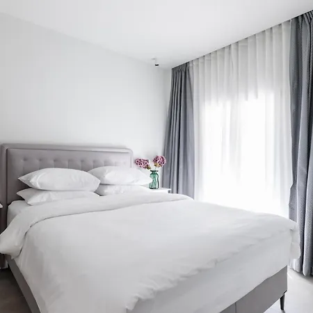 Apartment Armonia-city Center #skgbnb